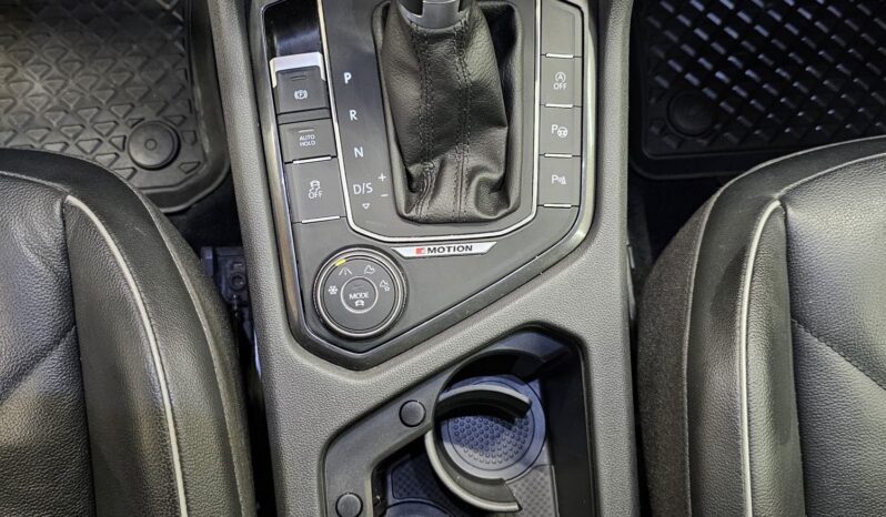 VW Tiguan Allspace 7 Plätzer 2.0 TDI SCR Highline 4Motion DSG voll